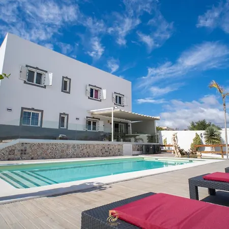 Paradise Farm Salobre Villa
